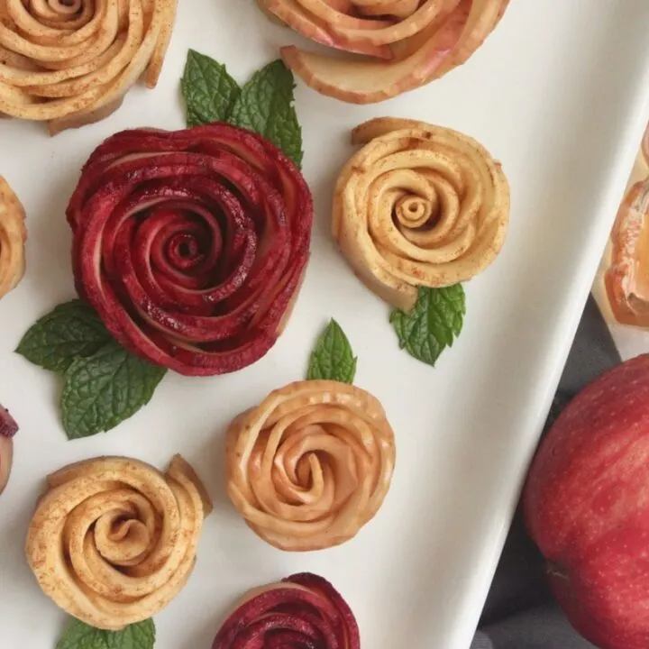 easy to make honey apple roses for rosh hashanah