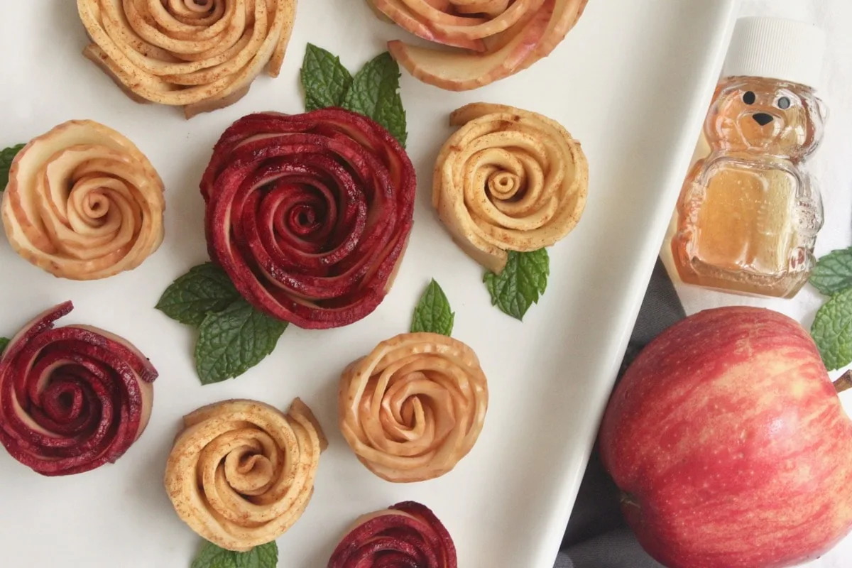 easy to make honey apple roses for rosh hashanah