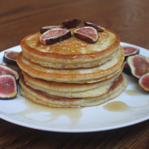 gluten free nut free protein pancakes made with oat flour and chickpea flour