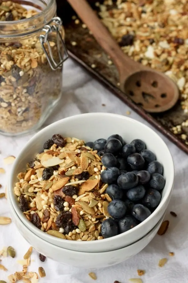 Vegan healthy homemade granola recipe