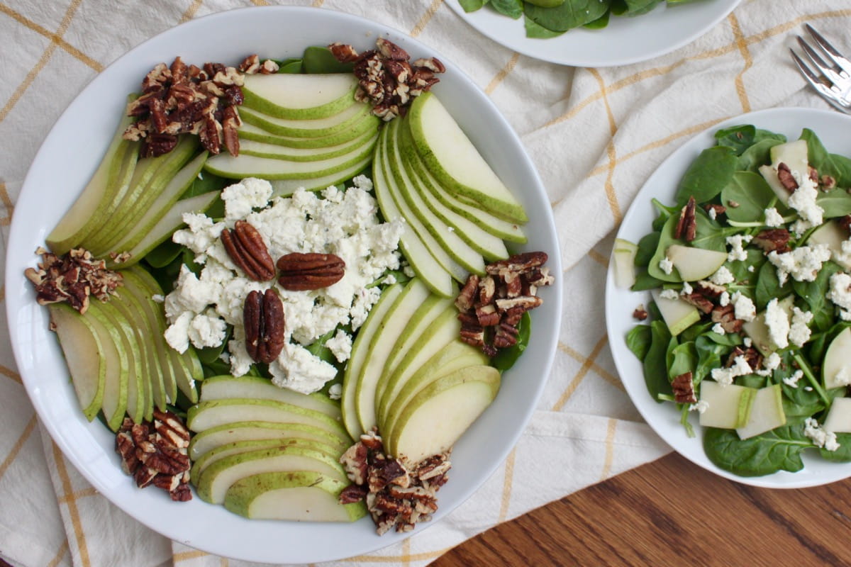 Spinach, Pear and Toasted Pecan Salad with Boursin Cheese