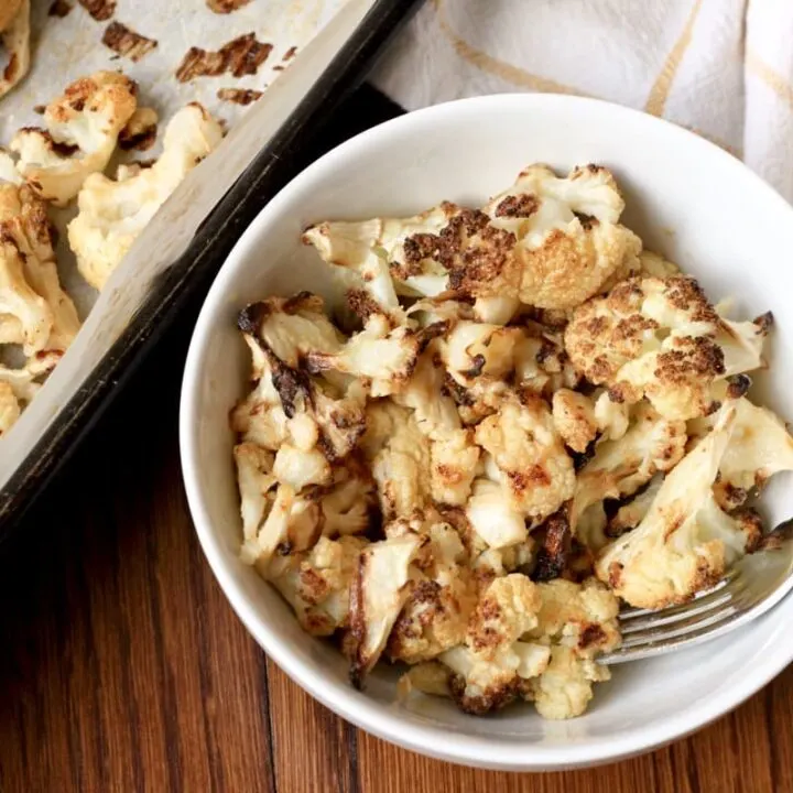 Roasted cauliflower with tahini sauce