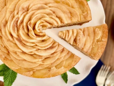 Almond Apple Honey Cake | The Raw Food Kitchen